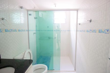 Apartamento para alugar com 77m², 3 quartos e sem vaga Apartamento para alugar com 77m², 3 quartos e sem vagaBanheiro