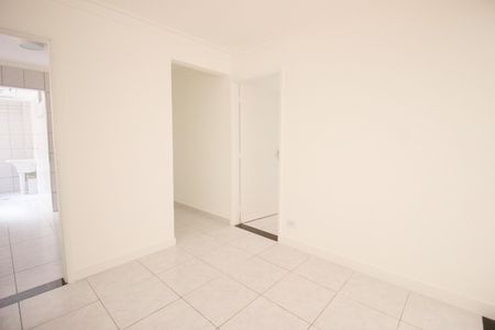 Apartamento para alugar com 77m², 3 quartos e sem vaga Apartamento para alugar com 77m², 3 quartos e sem vagaSala