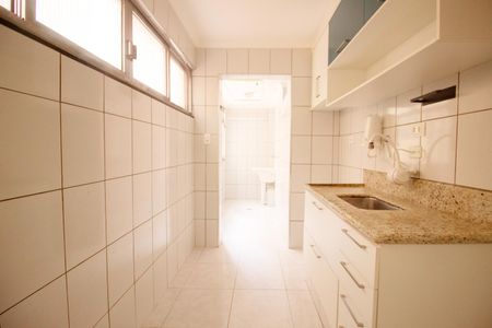 Apartamento para alugar com 77m², 3 quartos e sem vaga Apartamento para alugar com 77m², 3 quartos e sem vagaCozinha