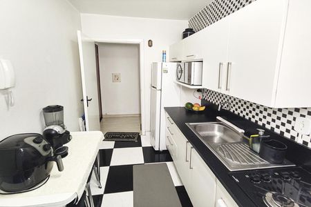 Apartamento à venda com 60m², 1 quarto e sem vagaCozinha e Área de Serviço