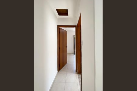 Casa à venda com 90m², 3 quartos e 2 vagas Casa à venda com 90m², 3 quartos e 2 vagasAcesso aos Quartos