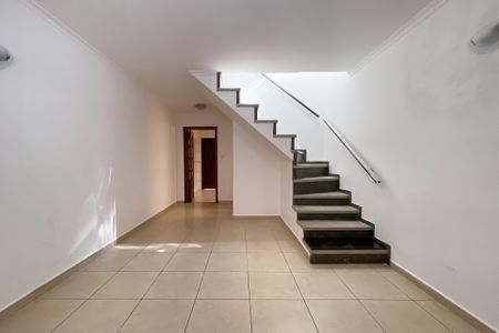 Casa à venda com 90m², 3 quartos e 2 vagas Casa à venda com 90m², 3 quartos e 2 vagasSala