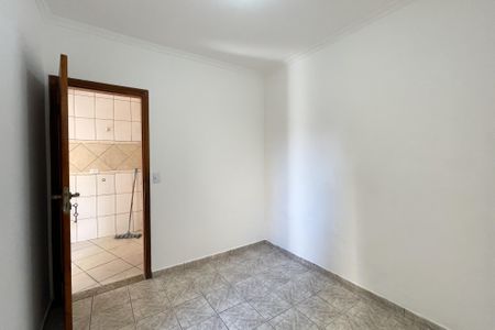 Casa à venda com 90m², 3 quartos e 2 vagas Casa à venda com 90m², 3 quartos e 2 vagasQuarto de Serviço