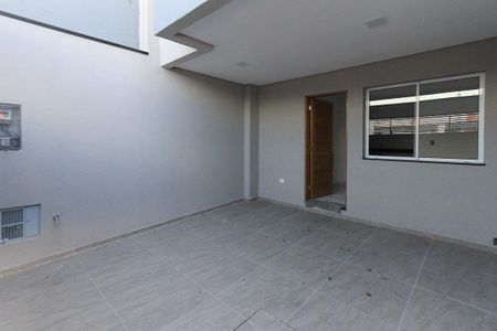 Casa à venda com 90m², 3 quartos e 2 vagas Casa à venda com 90m², 3 quartos e 2 vagasGaragem