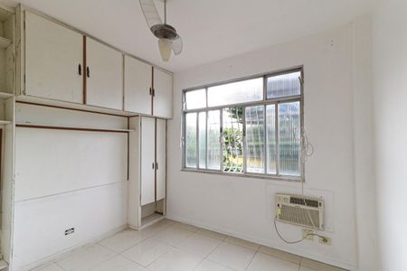 Apartamento à venda com 56m², 2 quartos e 1 vagaQuarto 2