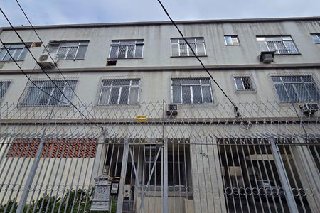 Apartamento à venda com 56m², 2 quartos e 1 vagaFachada 