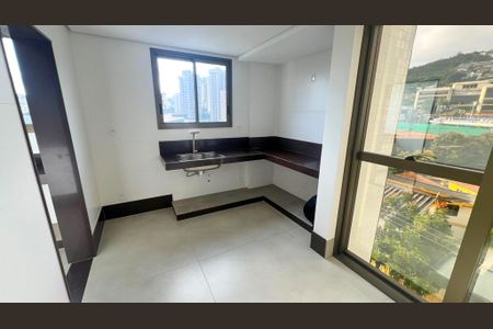 Apartamento à venda com 88m², 3 quartos e 2 vagasCozinha