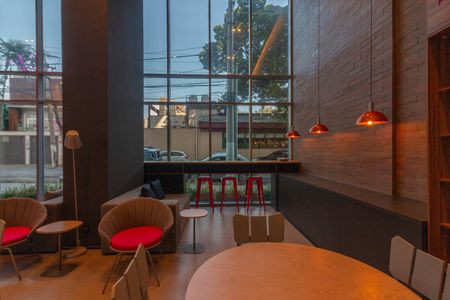 Studio para alugar com 24m², 1 quarto e sem vaga Studio para alugar com 24m², 1 quarto e sem vagaHall social