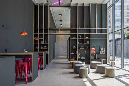 Studio para alugar com 24m², 1 quarto e sem vaga Studio para alugar com 24m², 1 quarto e sem vagaHall social