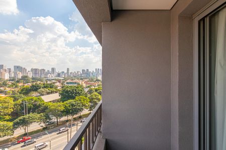 Varanda de kitnet/studio para alugar com 1 quarto, 24m² em Vila Olímpia, São Paulo