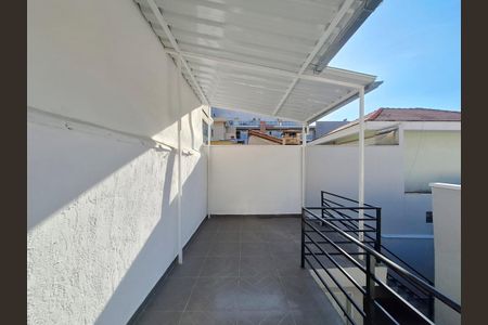 Casa à venda com 200m², 4 quartos e 4 vagasVaranda