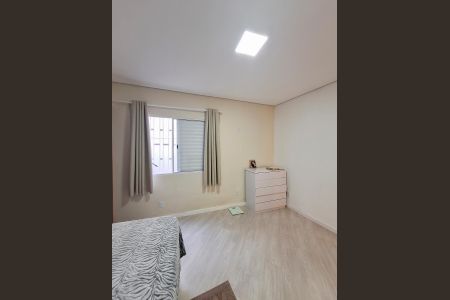 Casa à venda com 200m², 4 quartos e 4 vagasQuarto 2