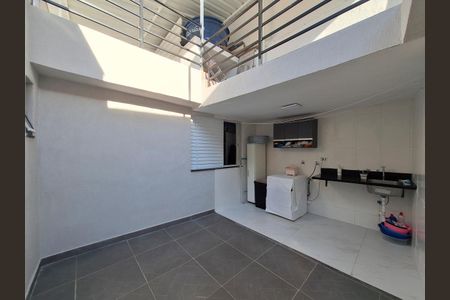 Casa à venda com 200m², 4 quartos e 4 vagasÁrea de Serviço