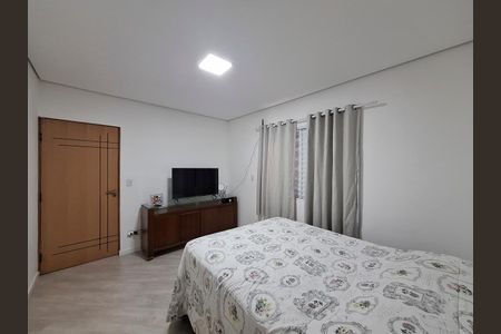 Casa à venda com 200m², 4 quartos e 4 vagasQuarto 3
