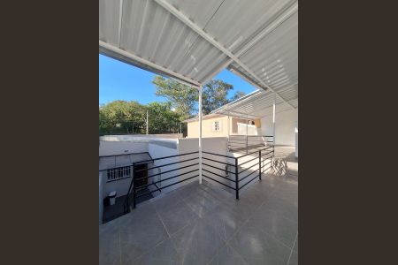 Casa à venda com 200m², 4 quartos e 4 vagasVaranda