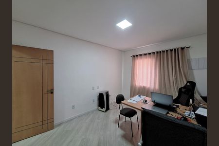 Casa à venda com 200m², 4 quartos e 4 vagasQuarto 1