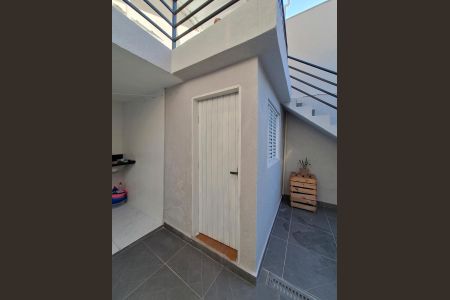 Casa à venda com 200m², 4 quartos e 4 vagasDespensa