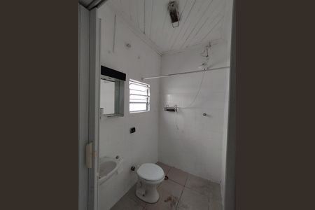 Casa à venda com 200m², 2 quartos e sem vaga Casa à venda com 200m², 2 quartos e sem vagaBanheiro