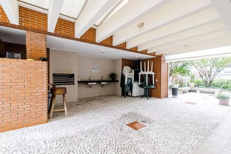 Apartamento à venda com 117m², 4 quartos e 3 vagasÁrea comum - Churrasqueira