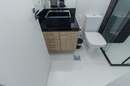 Apartamento à venda com 117m², 4 quartos e 3 vagasBanheiro da Suíte 3 