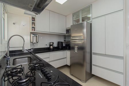 Apartamento à venda com 117m², 4 quartos e 3 vagasCozinha