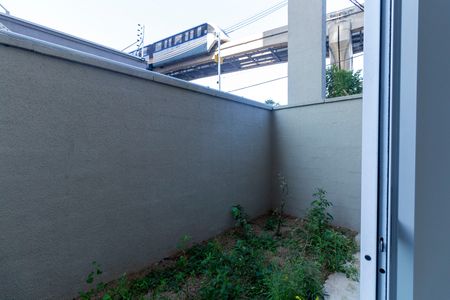 Apartamento para alugar com 51m², 2 quartos e sem vaga Apartamento para alugar com 51m², 2 quartos e sem vagaSacada / jardim