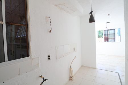 Apartamento para alugar com 45m², 2 quartos e 1 vagaCozinha e Área de Serviço