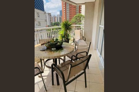 Apartamento à venda com 115m², 3 quartos e 2 vagas