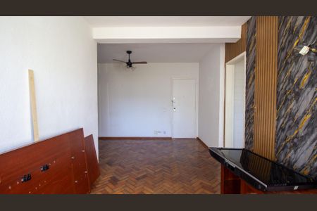 Apartamento à venda com 84m², 2 quartos e 1 vagaSala
