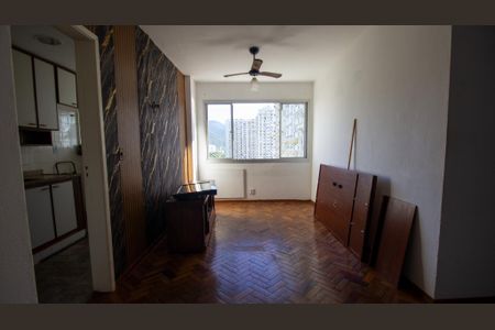 Apartamento à venda com 84m², 2 quartos e 1 vagaSala