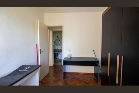 Apartamento à venda com 84m², 2 quartos e 1 vagaQuarto 2
