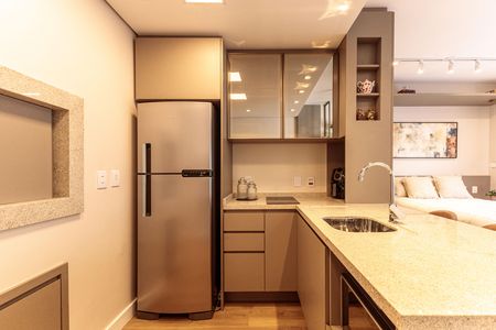 Studio para alugar com 29m², 1 quarto e 1 vaga Studio para alugar com 29m², 1 quarto e 1 vagaStudio