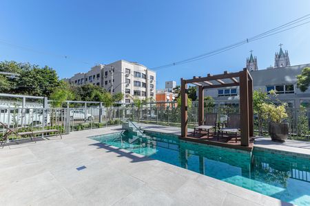 Studio para alugar com 29m², 1 quarto e 1 vaga Studio para alugar com 29m², 1 quarto e 1 vagaÁrea comum - Piscina