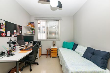 Apartamento à venda com 170m², 3 quartos e 1 vagaQuarto 2