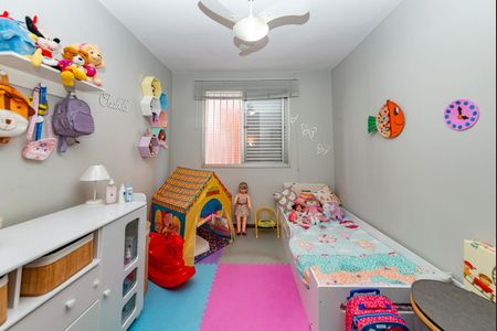 Apartamento à venda com 170m², 3 quartos e 1 vagaQuarto 1