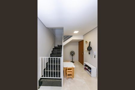 Apartamento à venda com 170m², 3 quartos e 1 vagaEscada