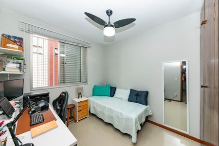 Apartamento à venda com 170m², 3 quartos e 1 vagaQuarto 2