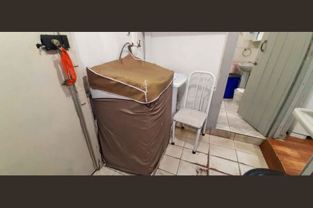 Casa à venda com 150m², 4 quartos e 1 vaga Casa à venda com 150m², 4 quartos e 1 vagaCasa 1 - Área de Serviço