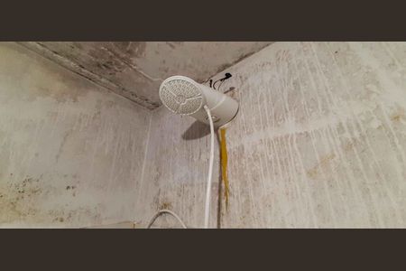 Casa à venda com 150m², 4 quartos e 1 vaga Casa à venda com 150m², 4 quartos e 1 vagaCasa 2 - Banheiro