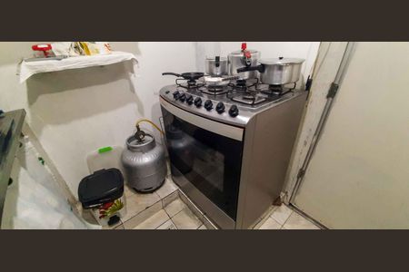 Casa à venda com 150m², 4 quartos e 1 vaga Casa à venda com 150m², 4 quartos e 1 vagaCasa 1 - Cozinha