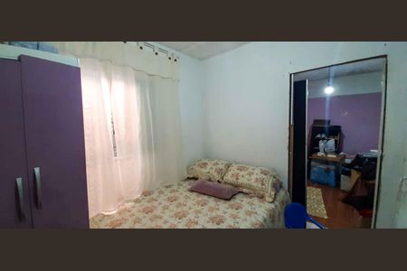 Casa à venda com 150m², 4 quartos e 1 vaga Casa à venda com 150m², 4 quartos e 1 vagaCasa 2 - Quarto 1