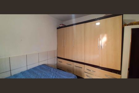 Casa à venda com 150m², 4 quartos e 1 vaga Casa à venda com 150m², 4 quartos e 1 vagaCasa 1 - Quarto