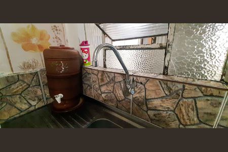 Casa à venda com 150m², 4 quartos e 1 vaga Casa à venda com 150m², 4 quartos e 1 vagaCasa 2 - Cozinha