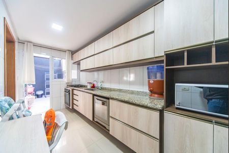 Casa à venda com 164m², 3 quartos e 2 vagas Casa à venda com 164m², 3 quartos e 2 vagasCozinha