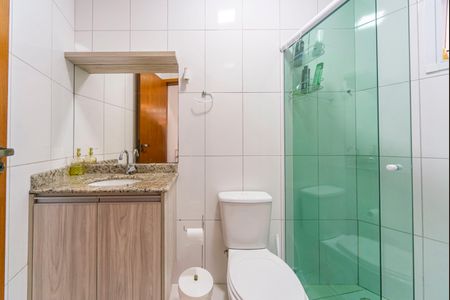 Casa à venda com 164m², 3 quartos e 2 vagas Casa à venda com 164m², 3 quartos e 2 vagasBanheiro 1