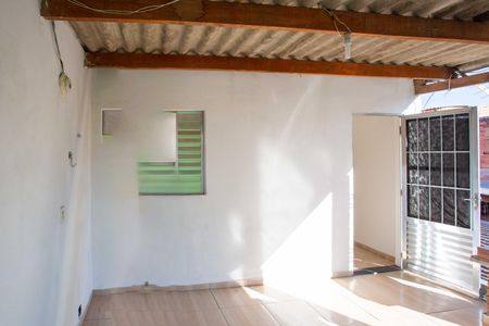 Casa à venda com 58m², 1 quarto e sem vagaÁrea comum