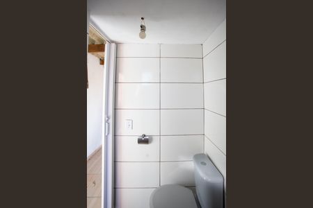 Casa à venda com 58m², 1 quarto e sem vagaBanheiro