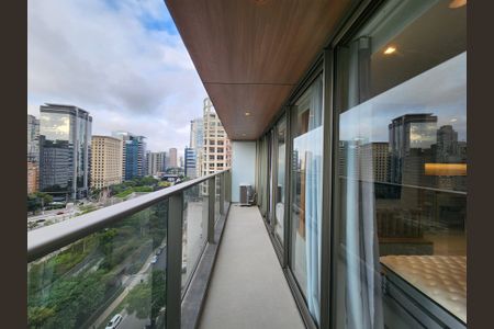 Studio à venda com 53m², 1 quarto e 1 vagaVaranda