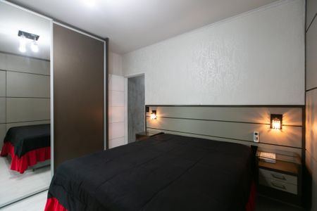 Casa à venda com 170m², 3 quartos e 2 vagasSuíte 1