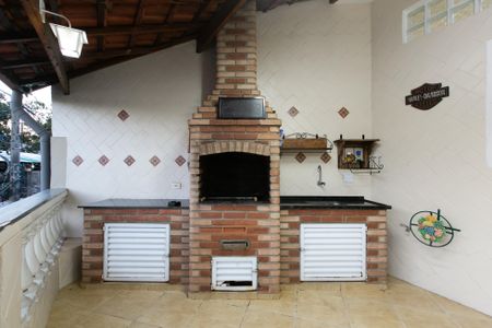 Casa à venda com 170m², 3 quartos e 2 vagasChurrasqueira